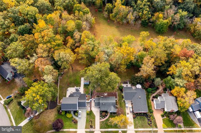 333 COVERED BRIDGE RD, Cherry Hill, NJ 08034