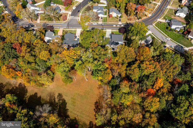 333 COVERED BRIDGE RD, Cherry Hill, NJ 08034