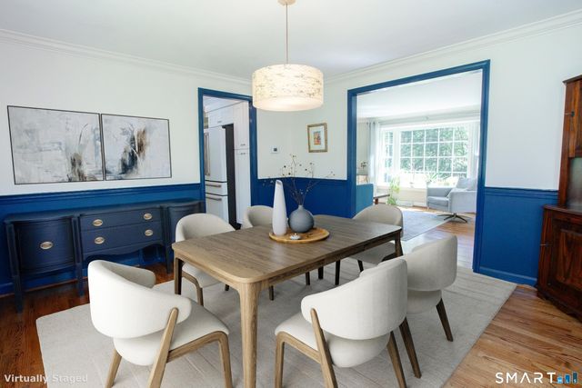 19 Lawton Drive, Simsbury, CT 06070