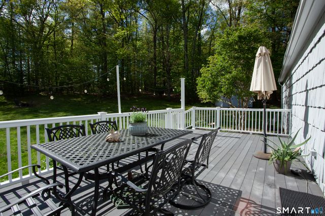19 Lawton Drive, Simsbury, CT 06070
