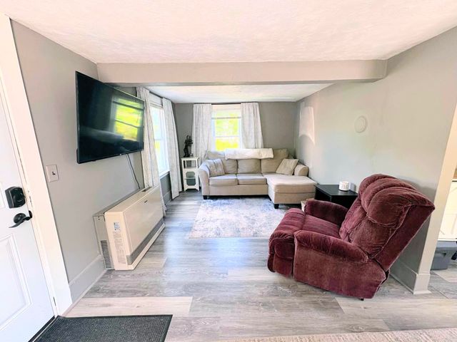 107 West Bow Street, Franklin, NH 03235