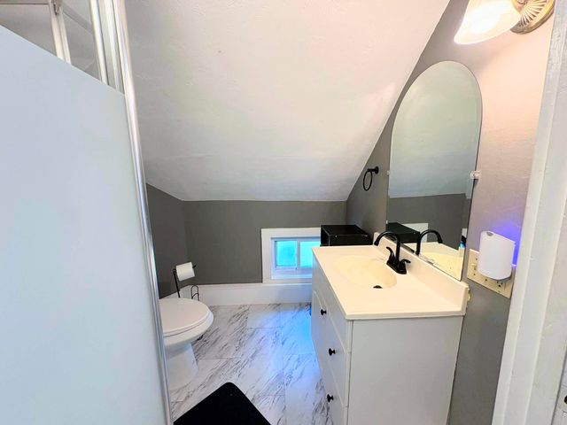 107 West Bow Street, Franklin, NH 03235