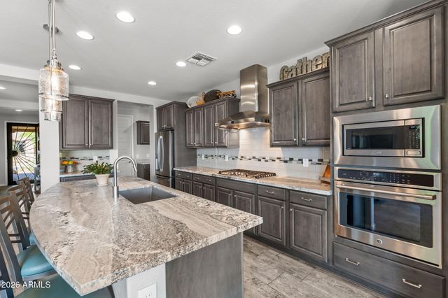3855 GOLD RIDGE Road, Wickenburg, AZ 85390