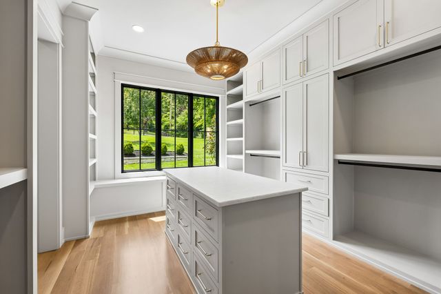 840 Brentview Dr, Nashville, TN 37220