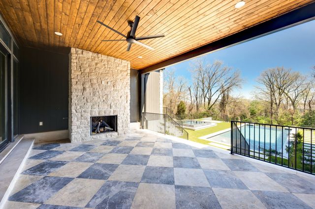 840 Brentview Dr, Nashville, TN 37220