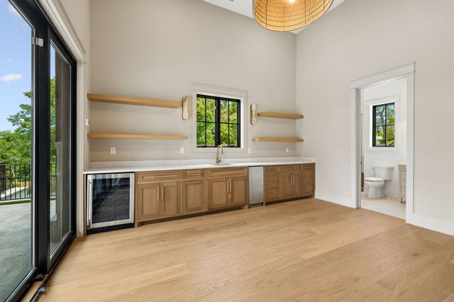 840 Brentview Dr, Nashville, TN 37220