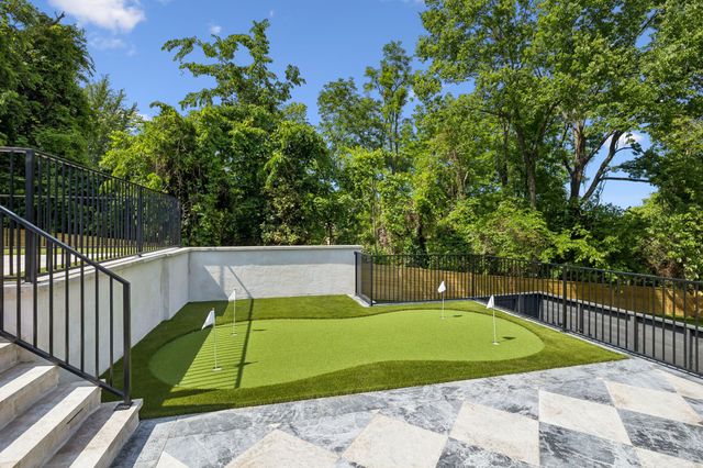 840 Brentview Dr, Nashville, TN 37220