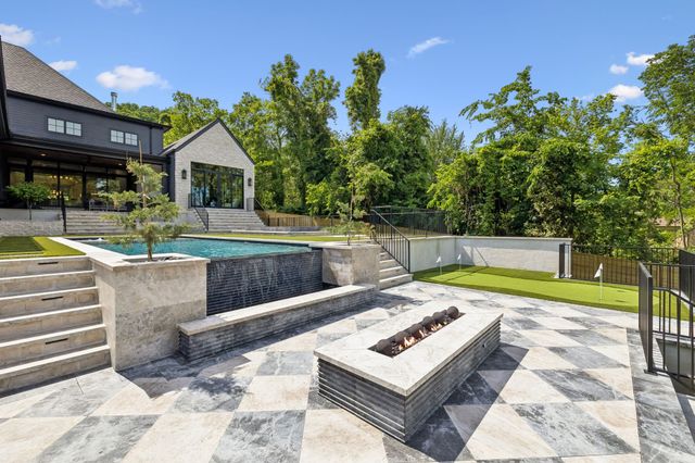 840 Brentview Dr, Nashville, TN 37220