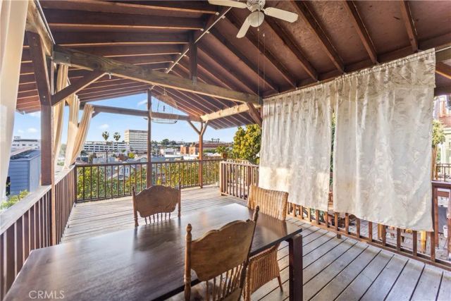 1065 Laguna, Los Angeles, CA 90026