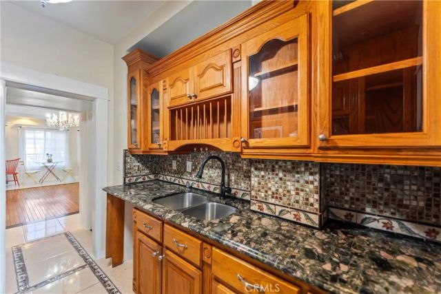 1065 Laguna, Los Angeles, CA 90026
