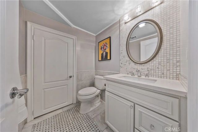 418 El Monte, San Gabriel, CA 91776