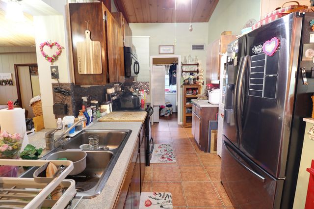 9003 NW 70th Court, Parkland, FL 33067