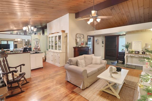 9003 NW 70th Court, Parkland, FL 33067