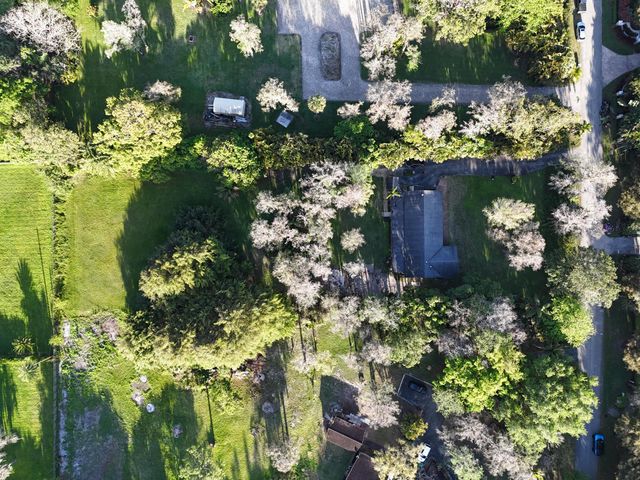 9003 NW 70th Court, Parkland, FL 33067