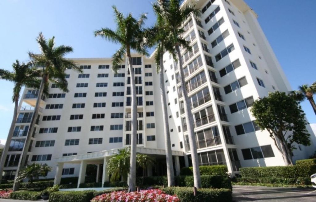 86 Macfarlane Drive 3H, Delray Beach, FL 33483