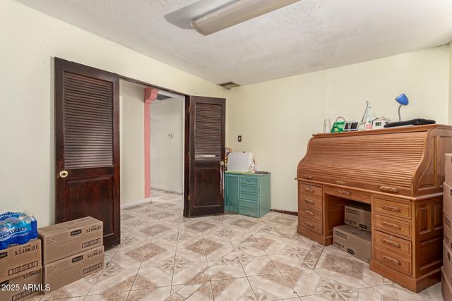 4025 N 59TH Drive, Phoenix, AZ 85033