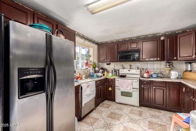 4025 N 59TH Drive, Phoenix, AZ 85033