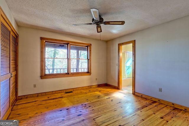 46 Clare Lane, Rabun Gap, GA 30568