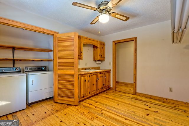 46 Clare Lane, Rabun Gap, GA 30568