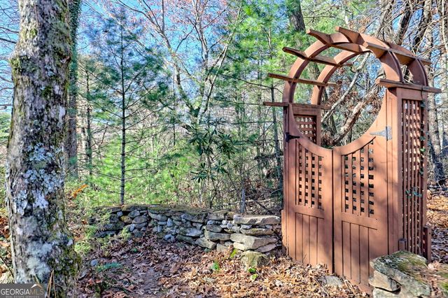 46 Clare Lane, Rabun Gap, GA 30568