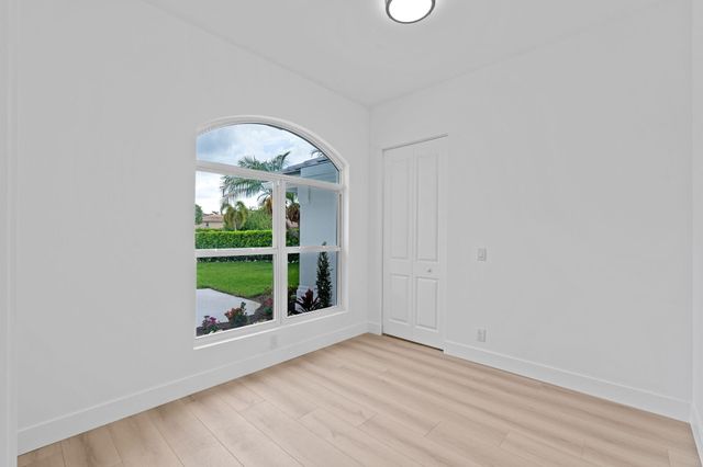 1688 Hull Court, Wellington, FL 33414