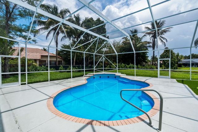 1688 Hull Court, Wellington, FL 33414