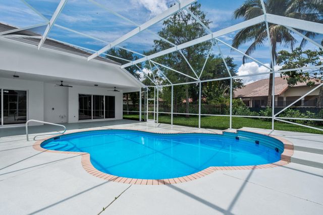 1688 Hull Court, Wellington, FL 33414