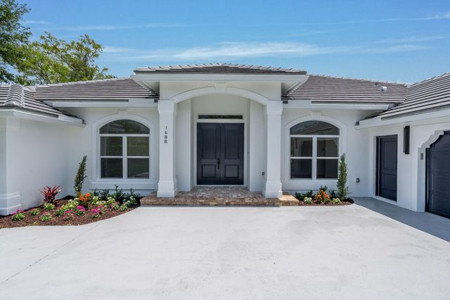 1688 Hull Court, Wellington, FL 33414