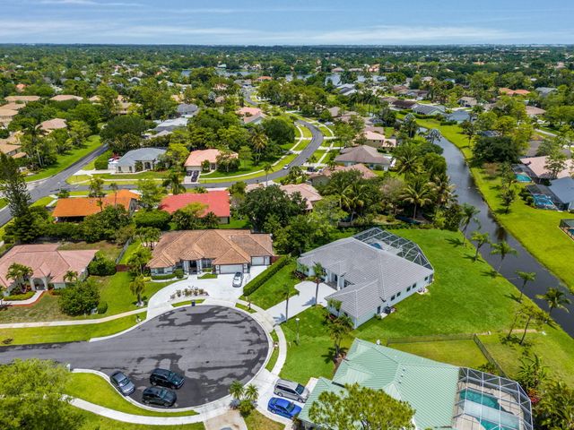 1688 Hull Court, Wellington, FL 33414