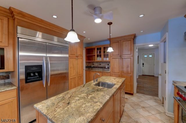 25 Morningside Cir, Little Falls Twp., NJ 07424