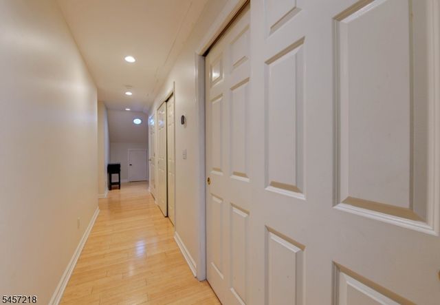 25 Morningside Cir, Little Falls Twp., NJ 07424