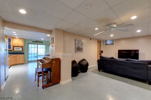 25 Morningside Cir, Little Falls Twp., NJ 07424