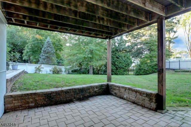 25 Morningside Cir, Little Falls Twp., NJ 07424