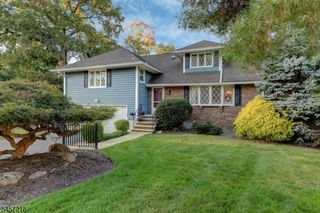 25 Morningside Cir, Little Falls Twp., NJ 07424