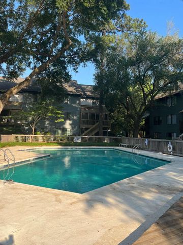 1161 Shadow Lake Circle E, Mount Pleasant, SC 29464