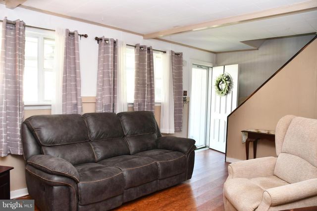 714 WYNDOM TER, Secane, PA 19018