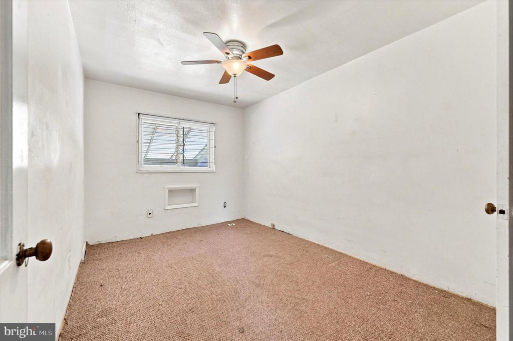 2242 S 56TH ST, PHILADELPHIA, PA 19143 — photo 4