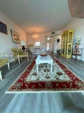 9010 Sunrise Lakes Blvd 301, Sunrise, FL 33322