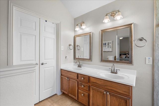 1803 Winding Trail Lane, Alvin, TX 77511