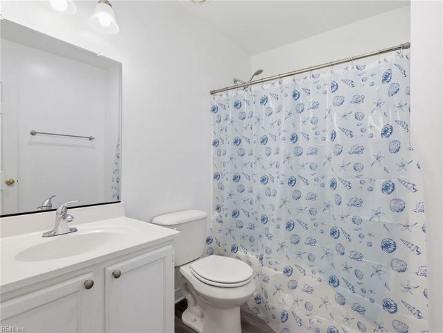 46 James SQ, Williamsburg, VA 23185