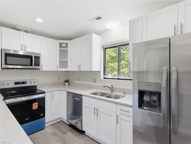 46 James SQ, Williamsburg, VA 23185