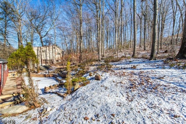 78 Winona Trl, Jefferson Twp., NJ 07849