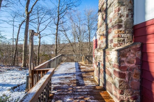 78 Winona Trl, Jefferson Twp., NJ 07849