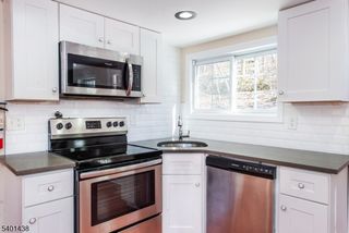 78 Winona Trl, Jefferson Twp., NJ 07849