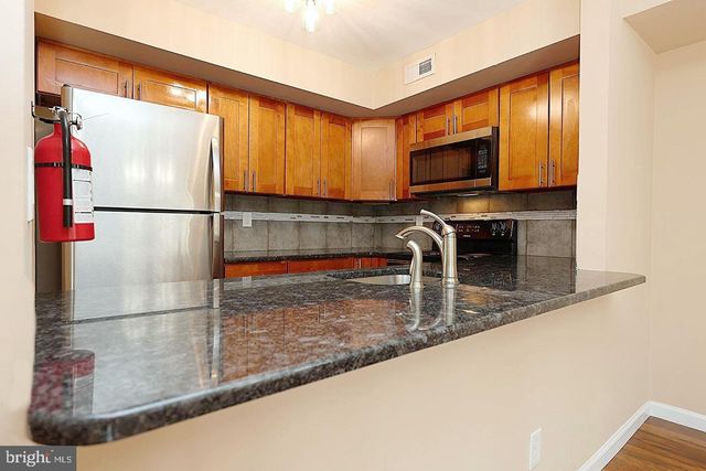 13 FIVE CROWN ROYAL, Marlton, NJ 08053