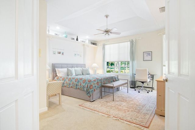 9406 Meadowood Drive, Fort Pierce, FL 34951