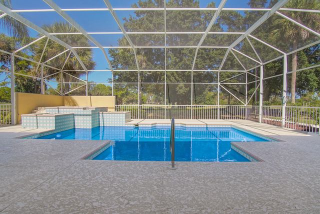 9406 Meadowood Drive, Fort Pierce, FL 34951