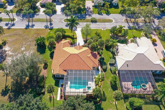 9406 Meadowood Drive, Fort Pierce, FL 34951