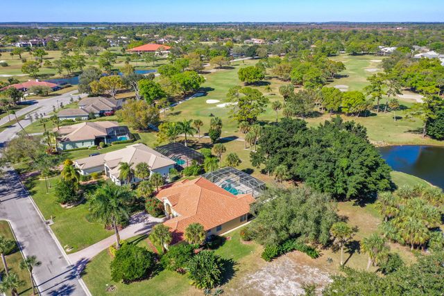 9406 Meadowood Drive, Fort Pierce, FL 34951