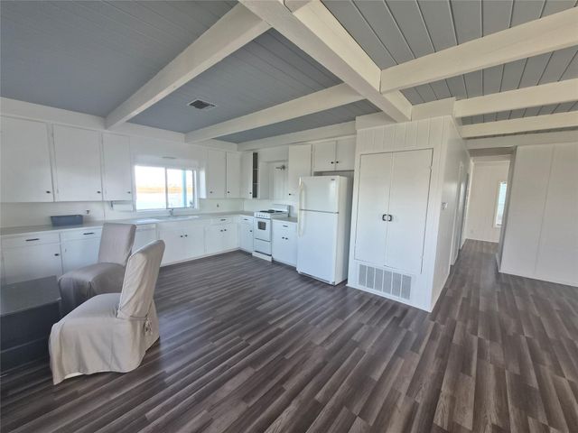 3726 Concho Key, Galveston, TX 77554